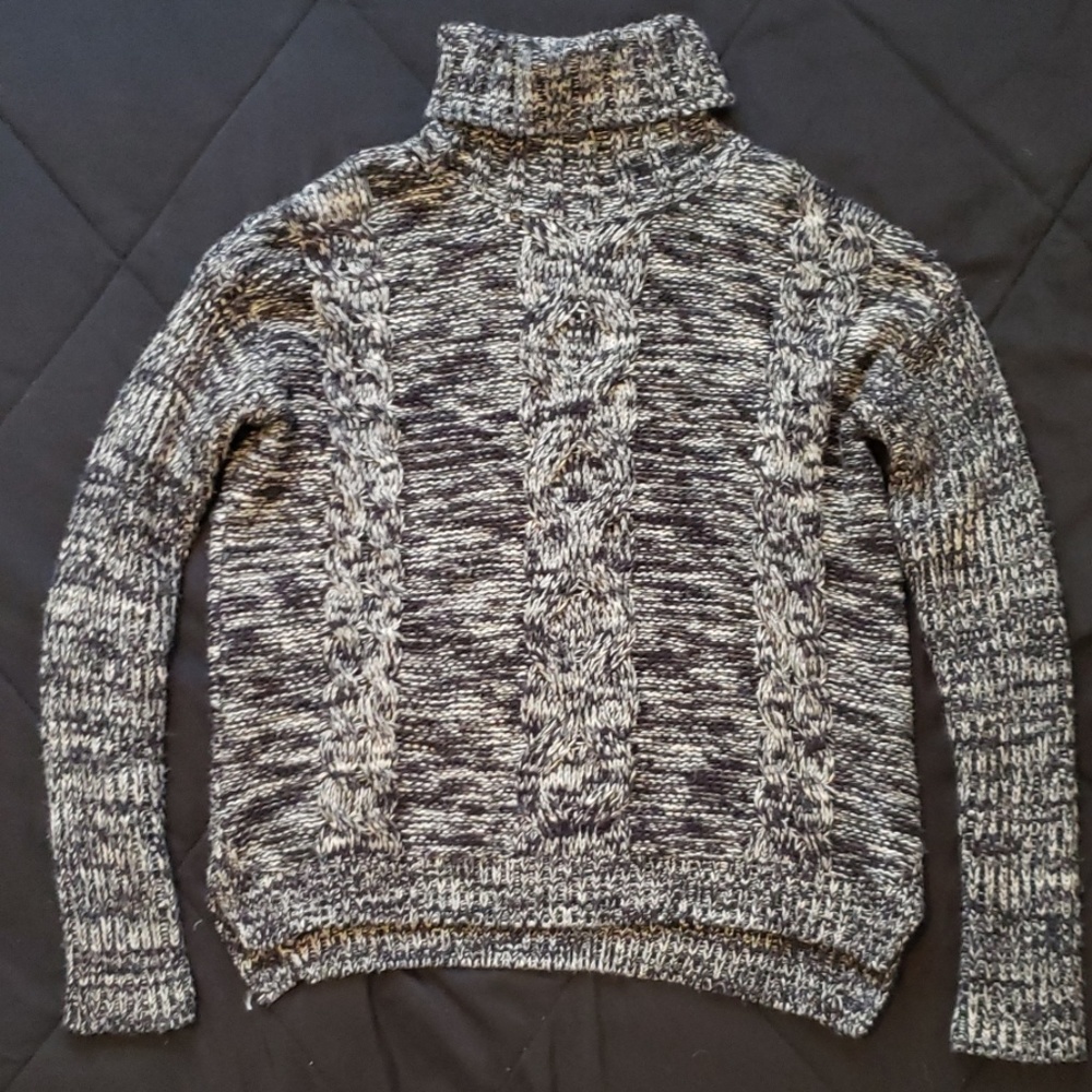Knitted Turtle Neck Sweater